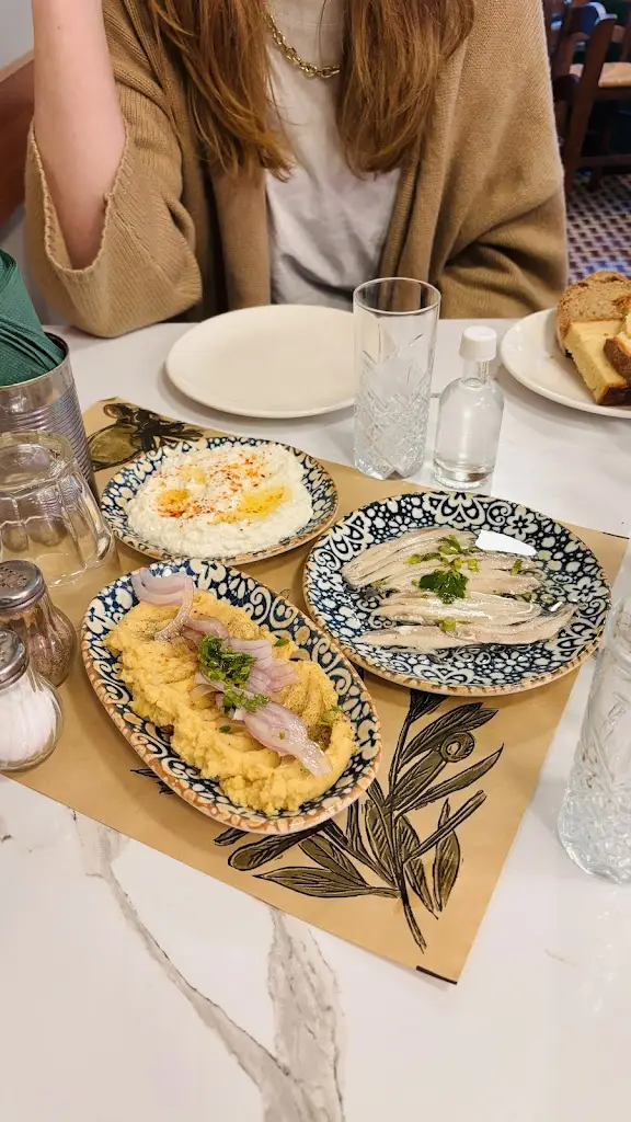 Jonathan S_Stis Tsoukkas_Néa Moudhaniá_review