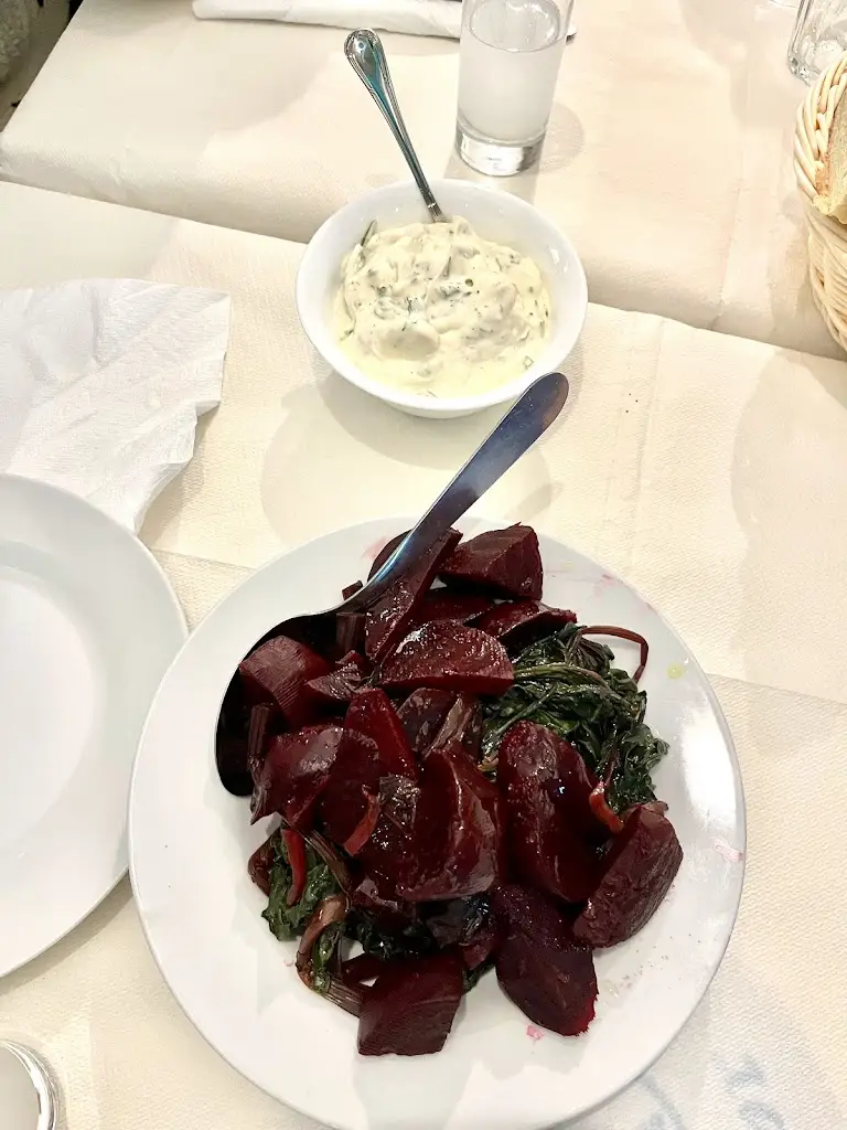 ΓΡΗΓΟΡΙΟΣ ΧΑΡΟΠΟΥΛΟΣ_Mpakaliarákia_Chaïdári_avis