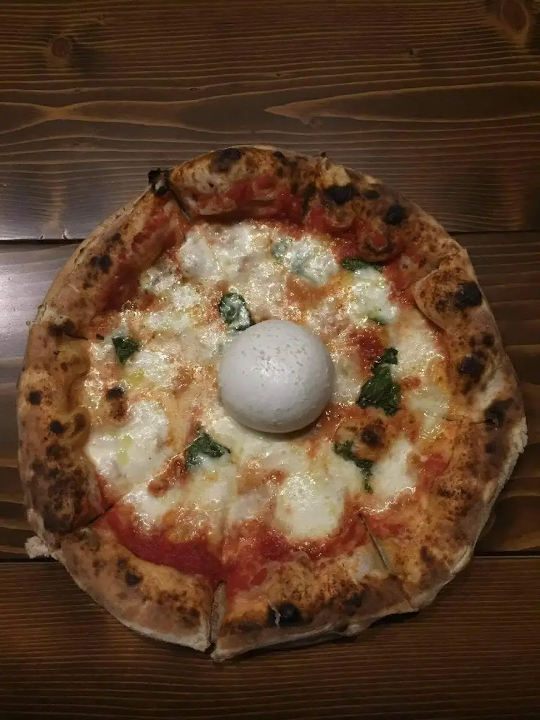 Menü_Pizza Tartufo_Néa Moudhaniá_Bild_7