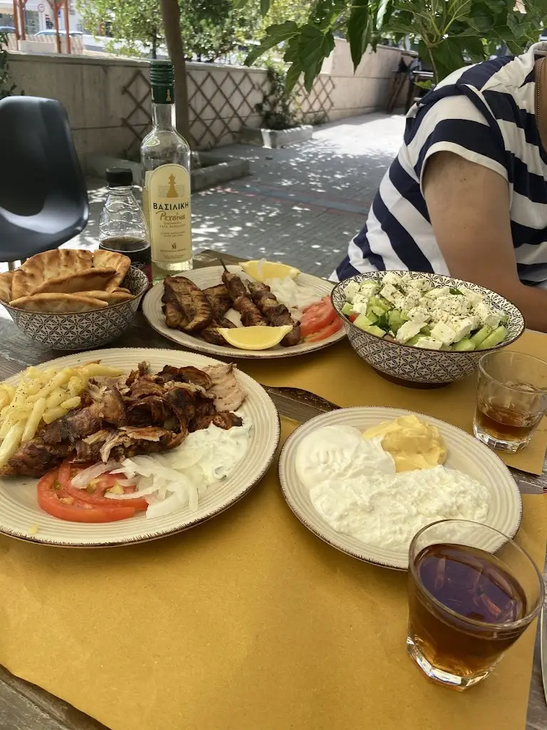 Menü_Το Χοιροποιητο_Néa Moudhaniá_Bild_5