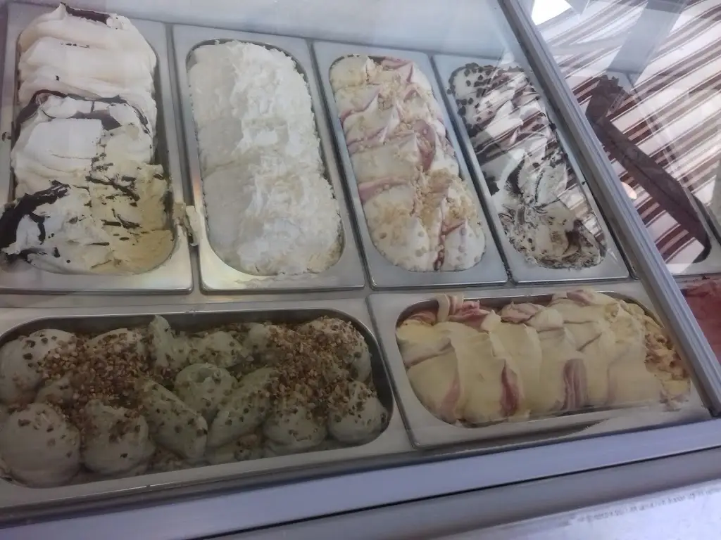 Αχνη Κανελα Νεα Μουδανια_Néa Moudhaniá_slider_image_3