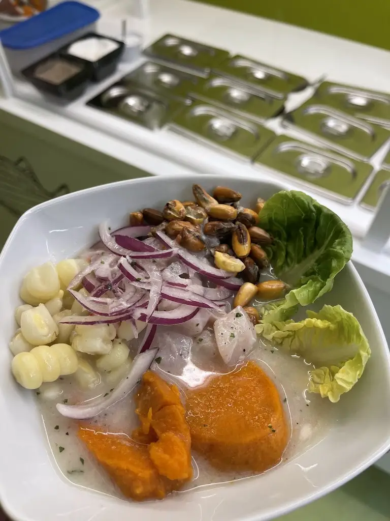 Maria Val'_Ζουζούνια Παιδότοπος_Néa Moudhaniá_review