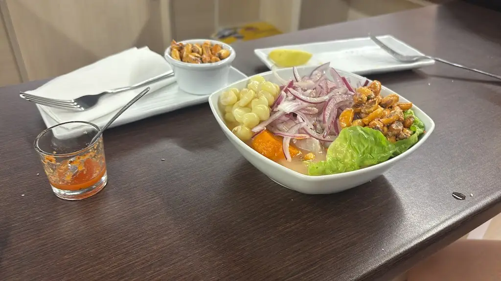 Emilia Milenkovic_Ζουζούνια Παιδότοπος_Néa Moudhaniá_review