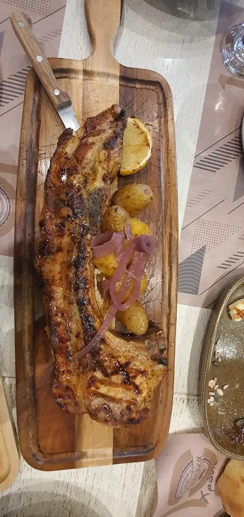 Στου Μουστάκα- Μεζεδοπωλείον_Néo Agionéri_slider_image_3