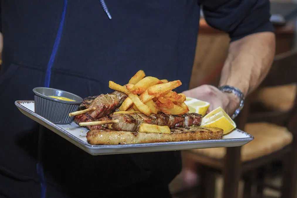 Menu_Οδός Χίου - μεζεδοπωλείο_Chaïdári_image_9