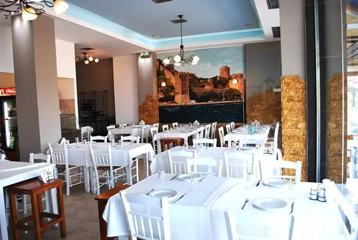 Odyssia_Néo Rýsi_slider_image_1