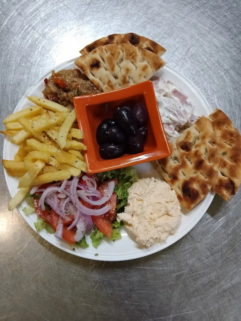 Plateía_Néo Soúli_slider_image_3