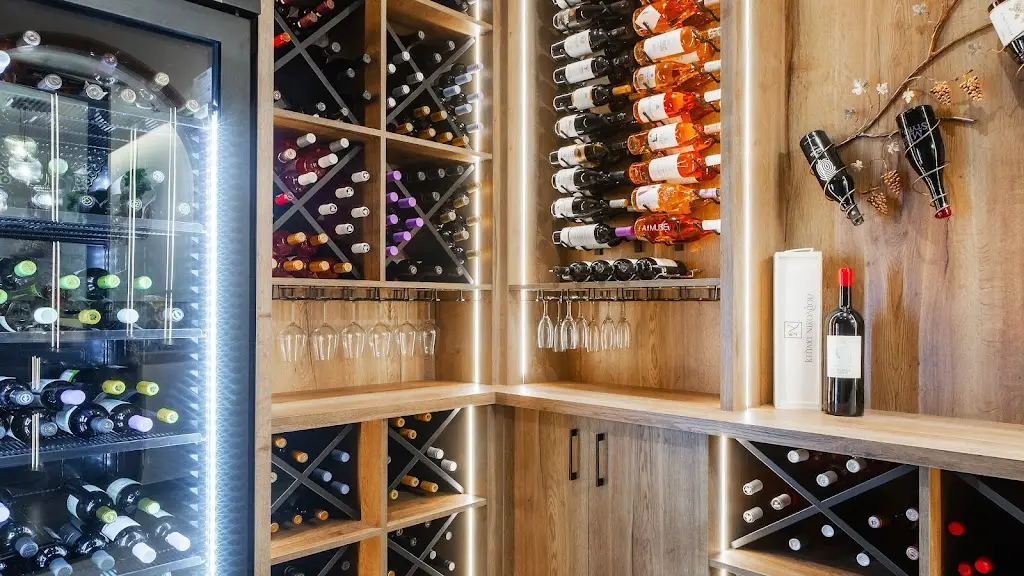 Pidalio Tavern_Néo Soúli_slider_image_1