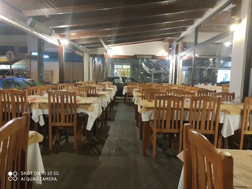 Konak Restaurant Restaurant in Dhafní