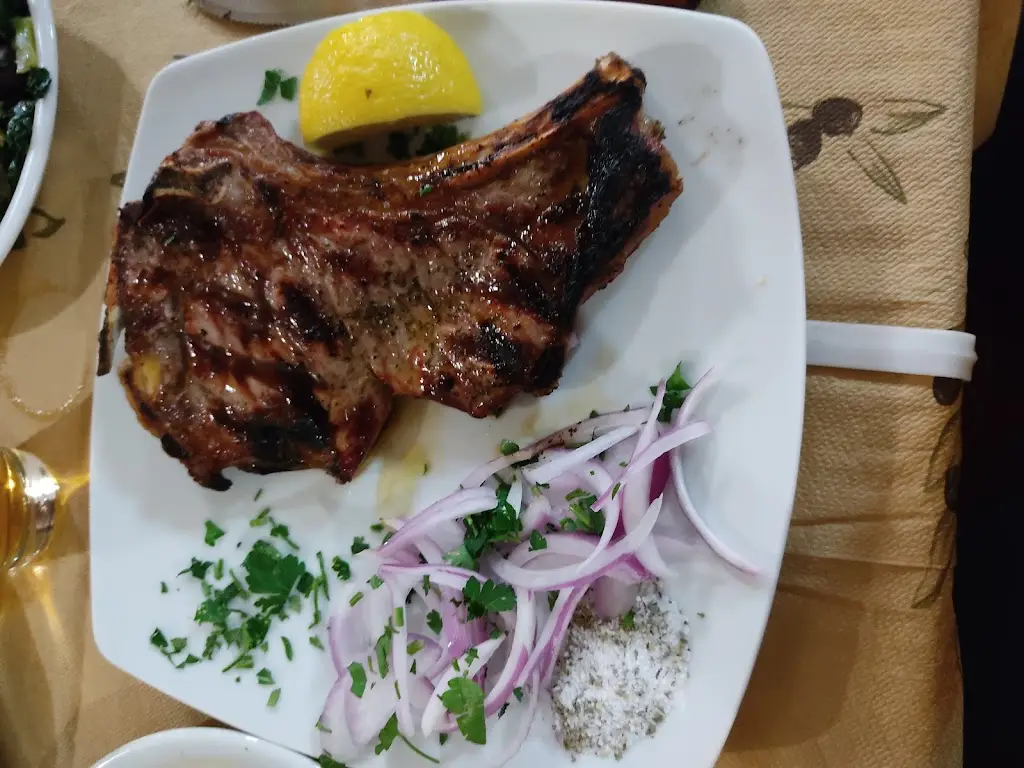 Ο Γιάννης_Néo Soúli_slider_image_1