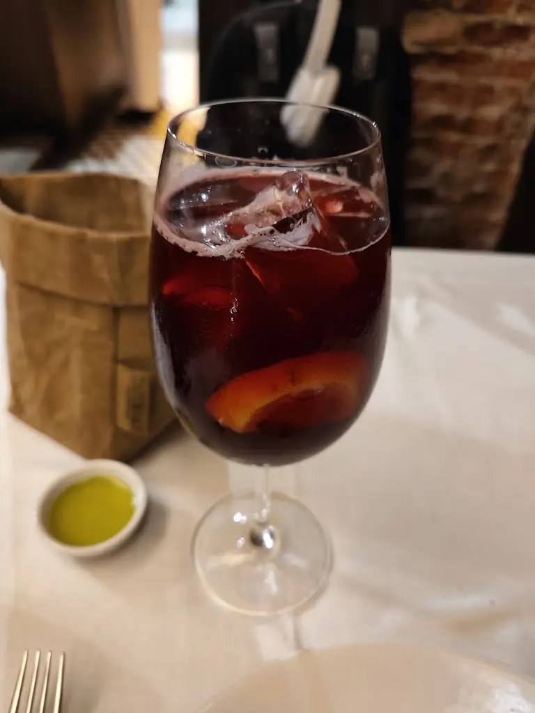 Theocharis Koutsokostas_Ámpelos_Néos Mylótopos_review