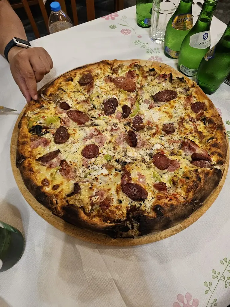 Menü_Pizza Bravo_Néos Skopós_Bild_3
