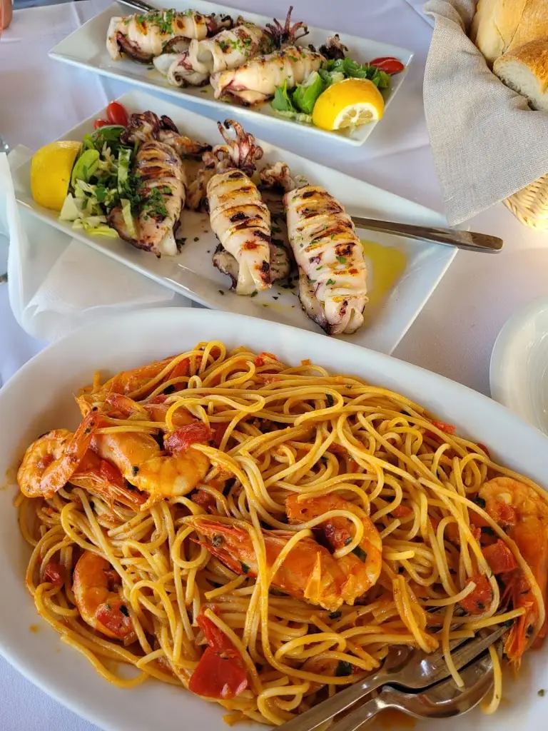 Menü_Thes meze_Néoi Epivátes_Bild_9