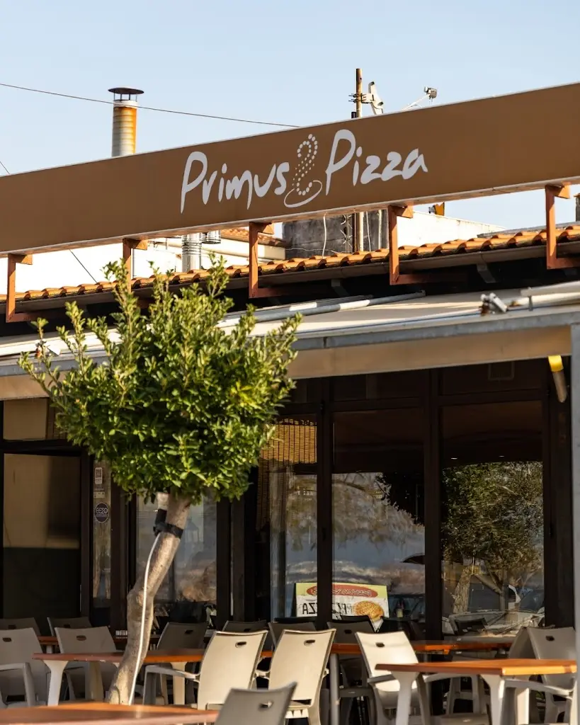 PRIMUS Pizzeria - Restaurant restaurante en Néoi Epivátes