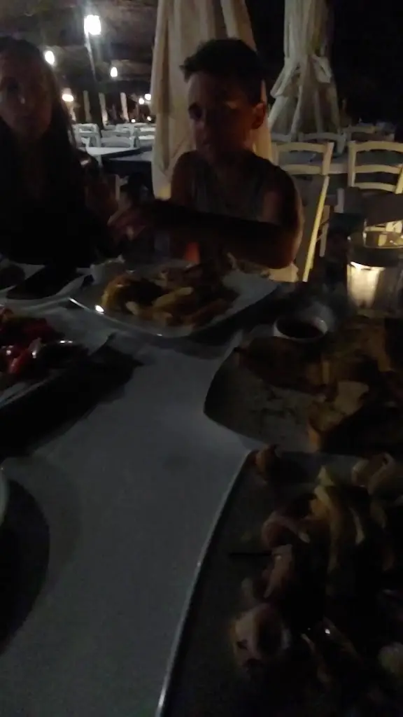 Antonis_Néoi Epivátes_slider_image_2