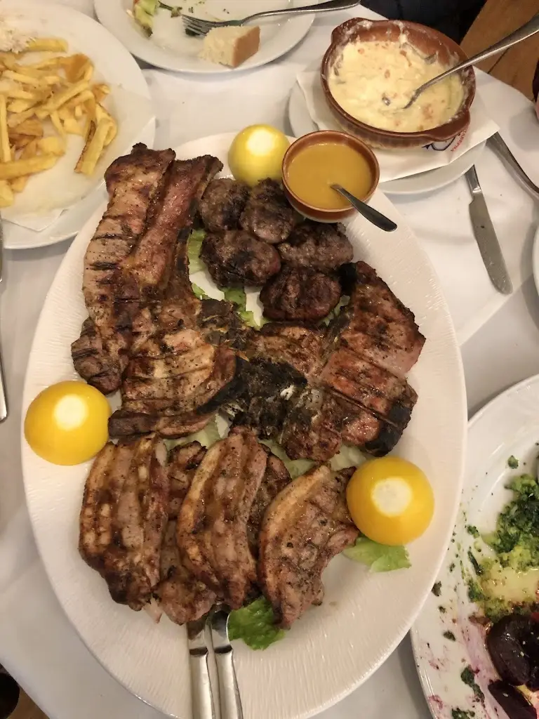 Menü_Anestis Steakhouse_Néoi Epivátes_Bild_5