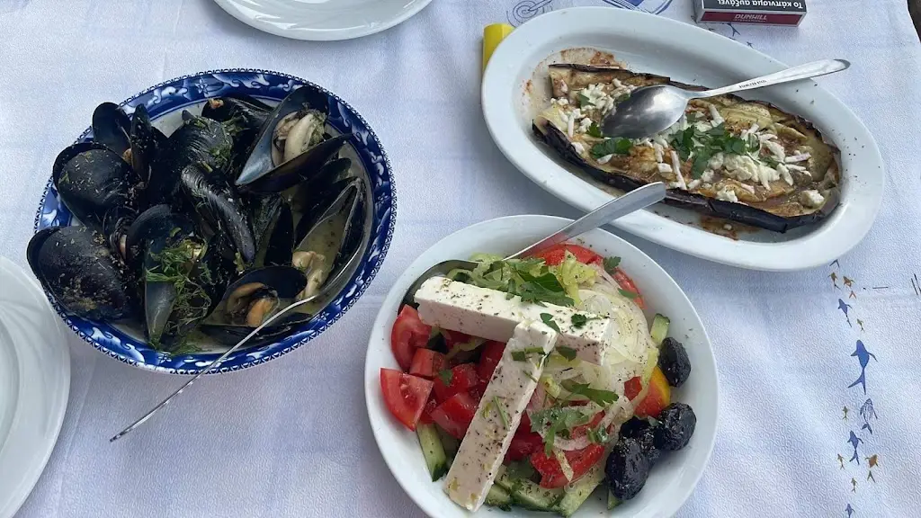 Emilia Buzdugan_Kapetan Fourtounas_Néoi Epivátes_Bewertung