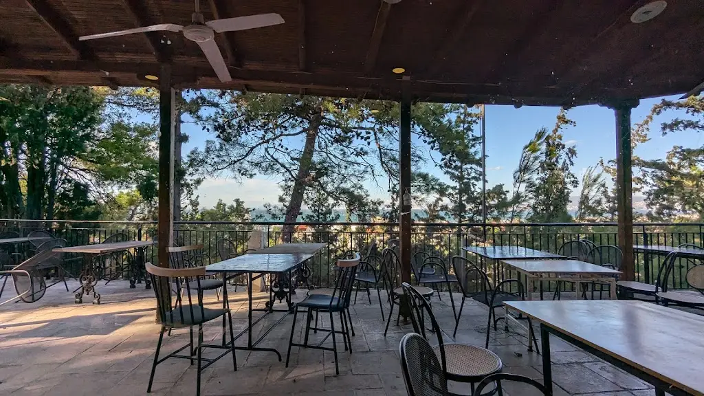 Panorama OTE Restaurant in Néoi Epivátes