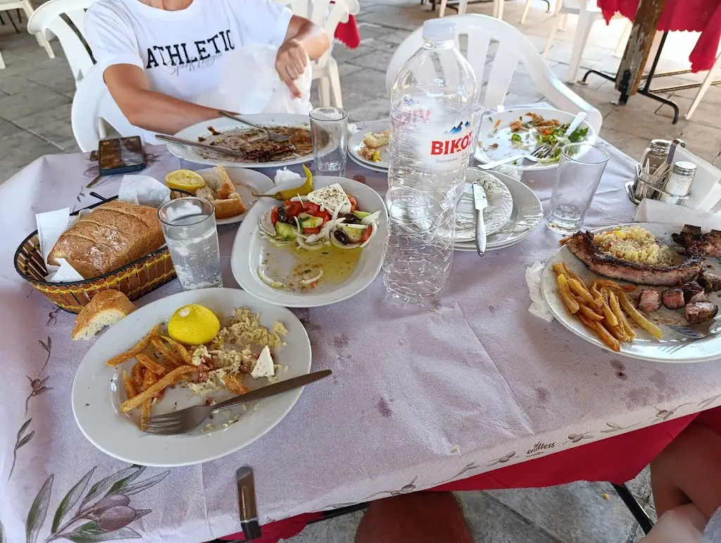 Panorama OTE_Néoi Epivátes_slider_image_3