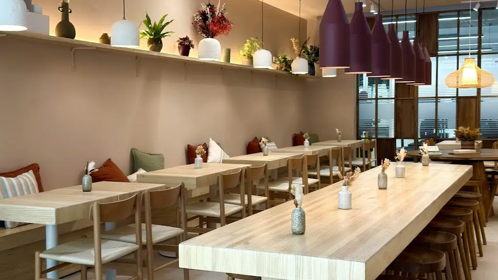 The Lluko Restaurant_Nomós Thessaloníkis_slider_image_1