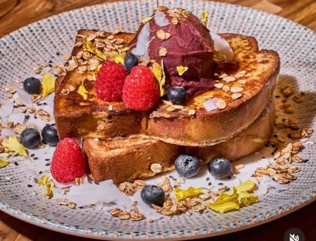 The Lluko Restaurant_Nomós Thessaloníkis_slider_image_3