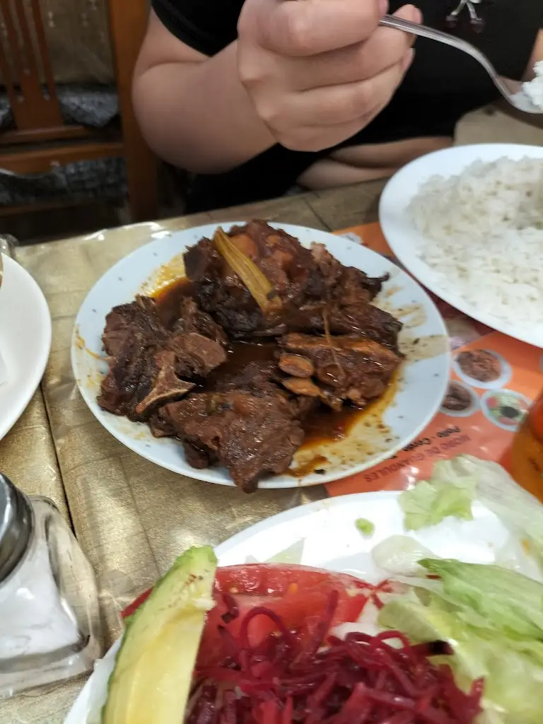 Menu_ISKIOS RESTAURANT_Níkiti_imagen_9