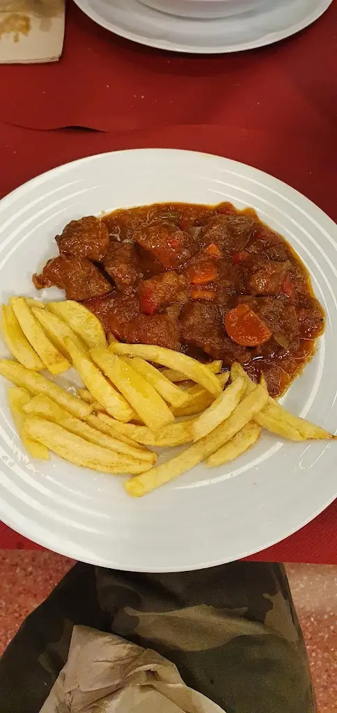 Ал Капоне_Paparouna Bar&Restaurant_Níkiti_Bewertung