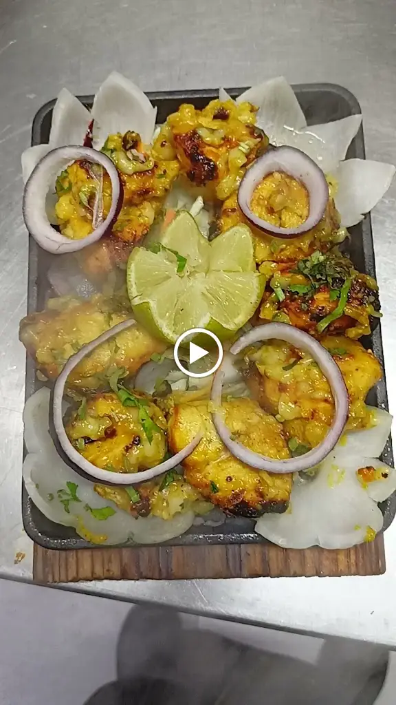 Ο Γύρος της Νικήτης_Níkiti_slider_image_2