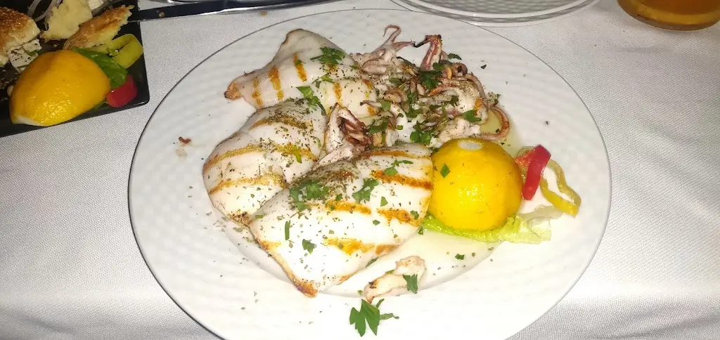 Menü_Antigoni Taverne_Níkiti_Bild_9