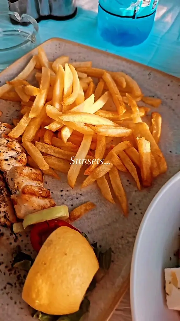 Antigoni Taverne_Níkiti_slider_image_2