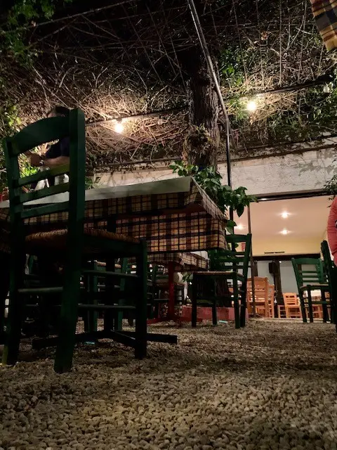 Jeffrey Brown_Τα φιλετάκια_Dhafní_Bewertung