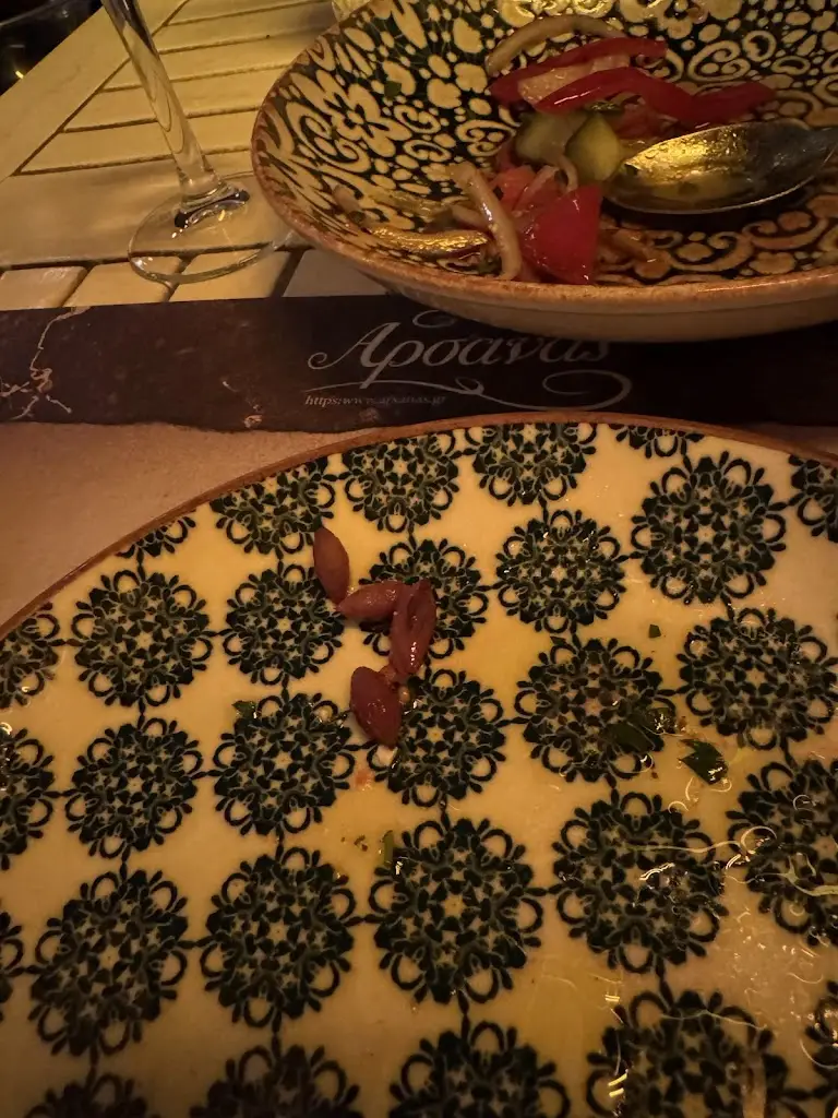 Rares Chihaia_Arsanas Restaurant_Níkiti_avis