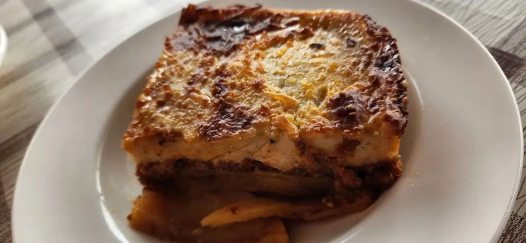 Christos Vritsios_The kitchen...... Το Μαγειρειο_Níkiti_review