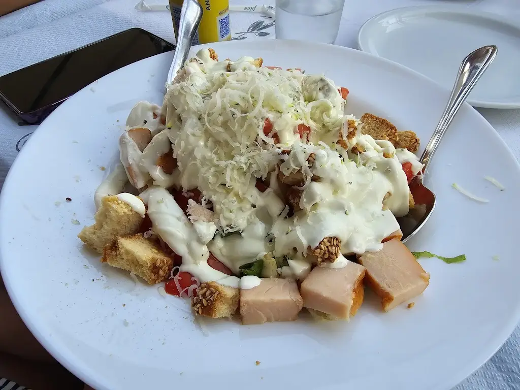 Menü_Restaurant Tria Skalopatia_Níkiti_Bild_5