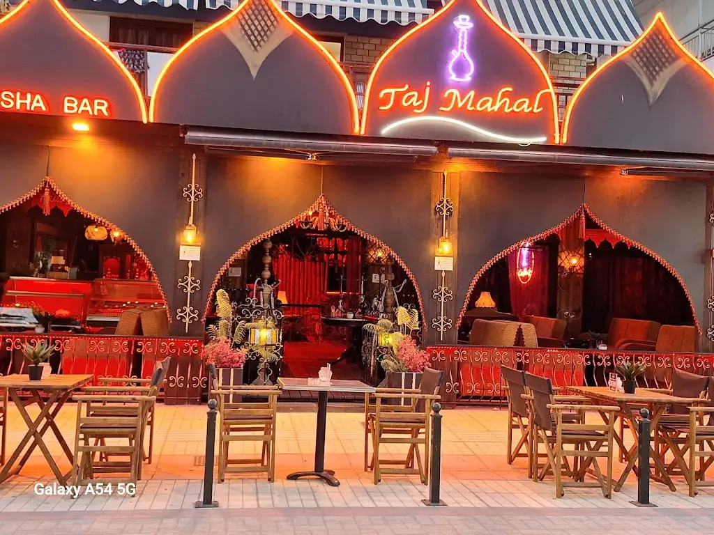 Restaurant Nikolas Grill Restaurant in Paralía