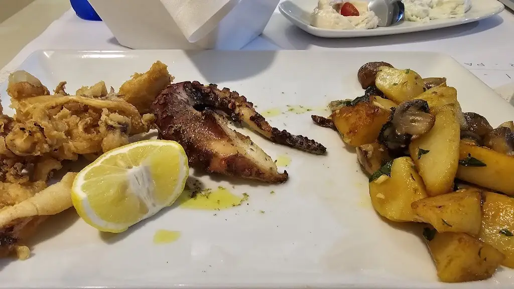 Menu_Kritikos Gallery & Restaurants_Ouranoupolis_image_5