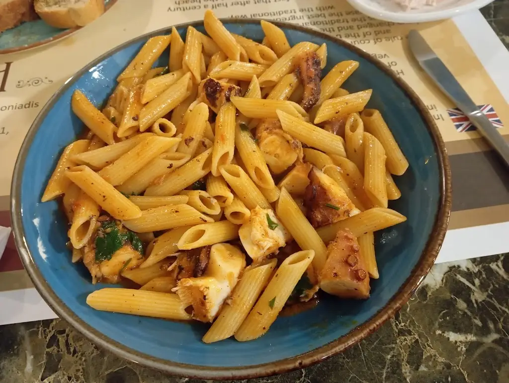 KONSTANTINO SAVVIDIS_Lemoniadis Restaurant_Ouranoupolis_recensione