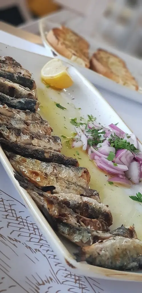 Menu_The Golden Hook_Ouranoupolis_image_7