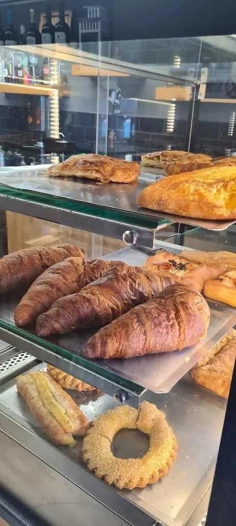 Menu_Waves Coffee & Food_Ouranoupolis_imagen_6