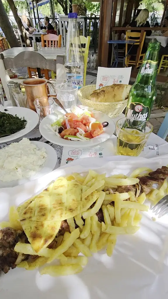 Ladokolla in Dafni_Dhafní_slider_image_2