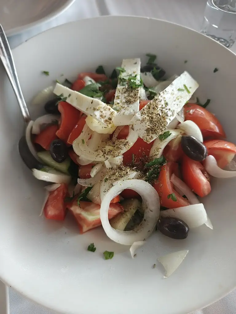 Himlerix Henrich_Tsipouradiko Aroma Glykanisou_Peraía_recensione