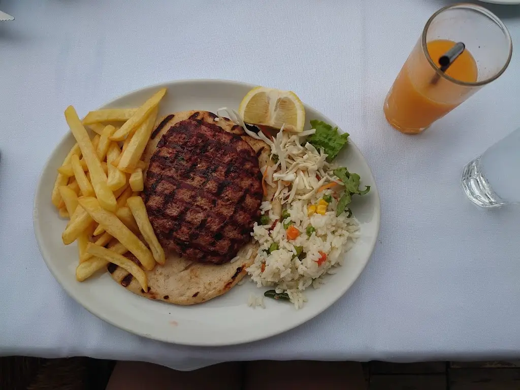 Menu_Taverna Thalassopoulia_Peraía_image_9