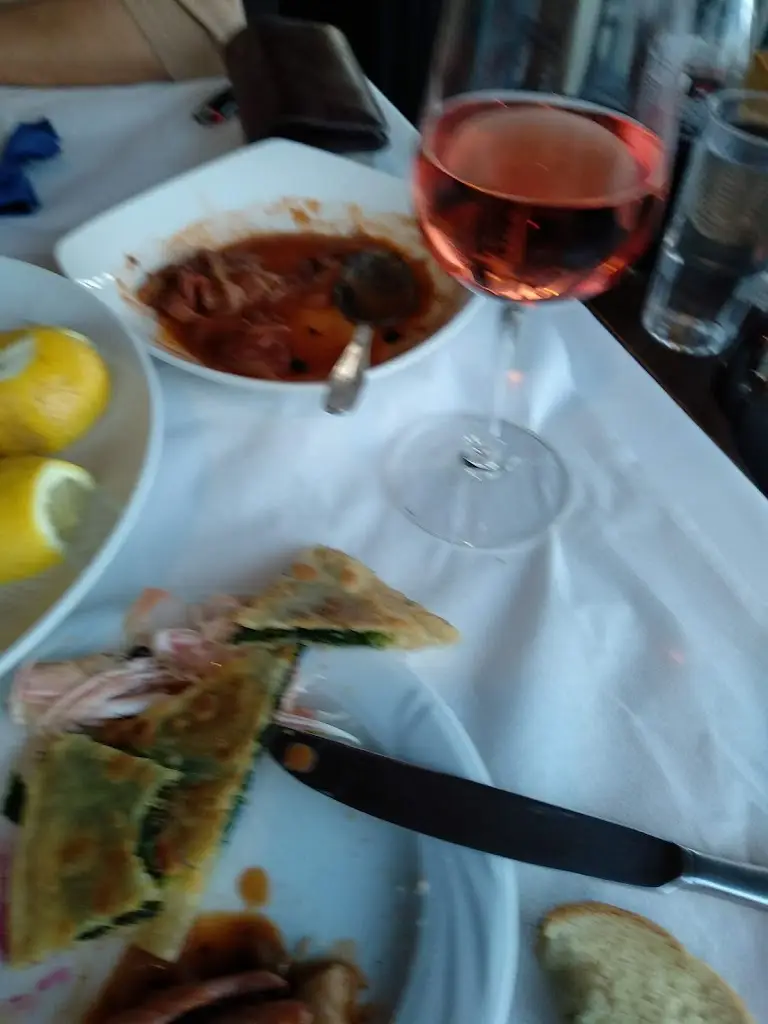 Menü_Ravaisi_Peraía_Bild_4