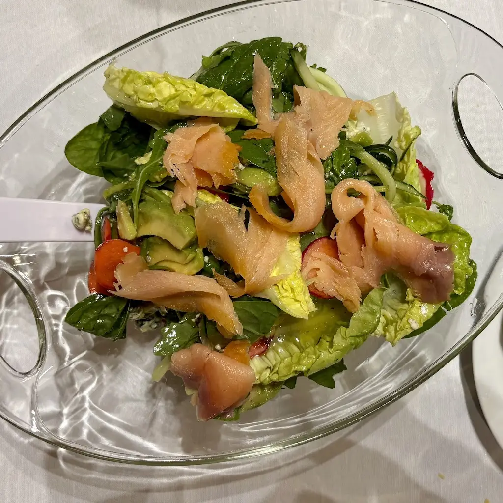 Martin P._Bakalis_Pefkochóri_review