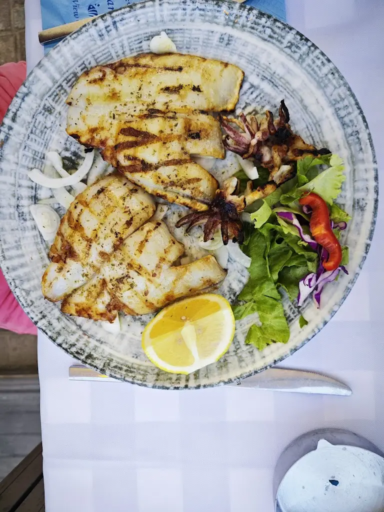 Aleksandar Đorđević_RESTAURANT ΒΛΑΧΟS_Pefkochóri_Bewertung