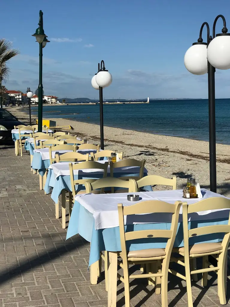 RESTAURANT ΒΛΑΧΟS_Pefkochóri_slider_image_1