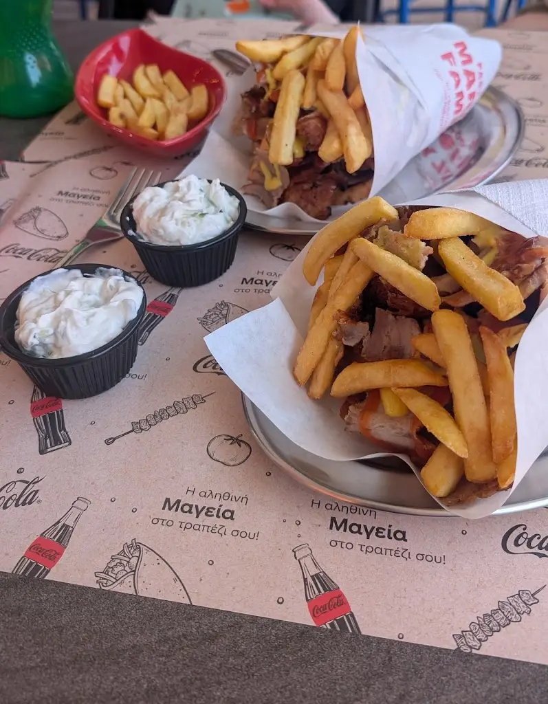 Stephan Rodts_Marios Family_Pefkochóri_review