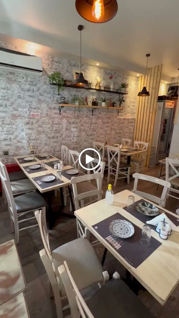 50-50 Ouzeri_Políchni_slider_image_2