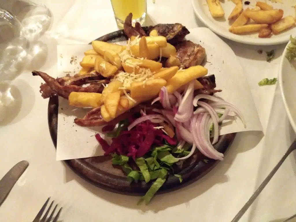 Dhajdji Dhwjwjdj_Όρεξη νά'χεις_Políchni_Bewertung