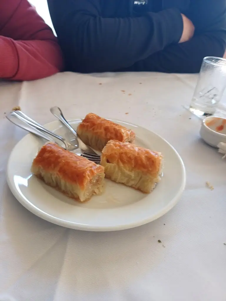 kahkah kahkah_Mezedophōliá_Políchni_Bewertung